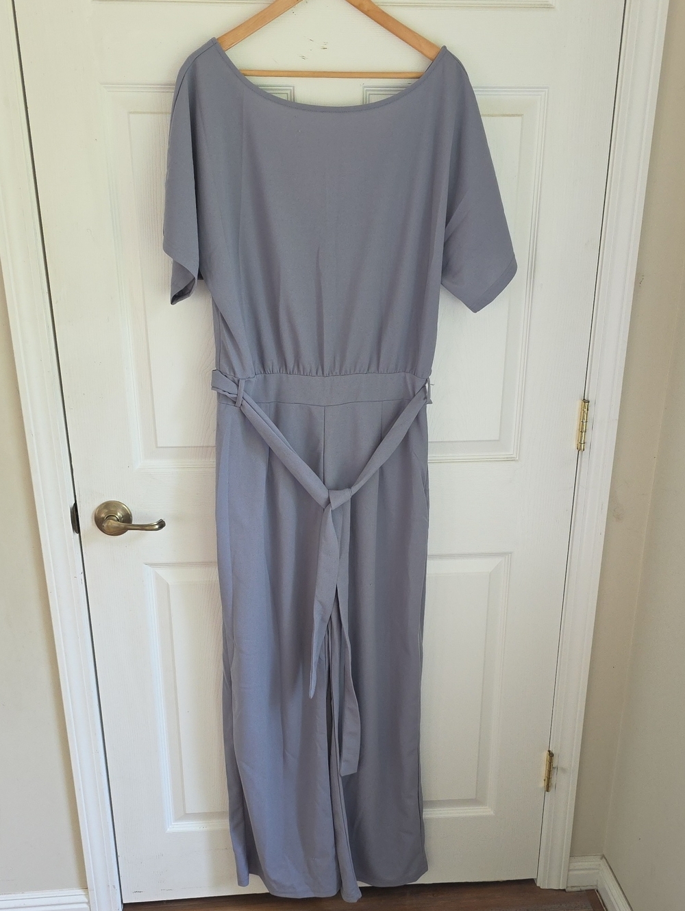 Light Gray Wide-Leg Jumpsuit with Waist Tie